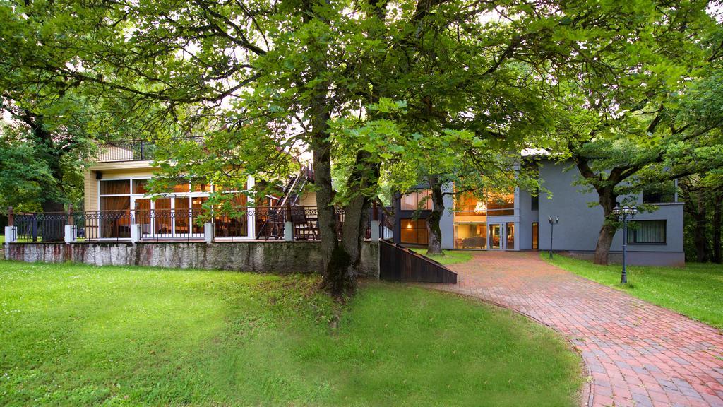 Villa Hotel Theresa Rakvere Exterior foto