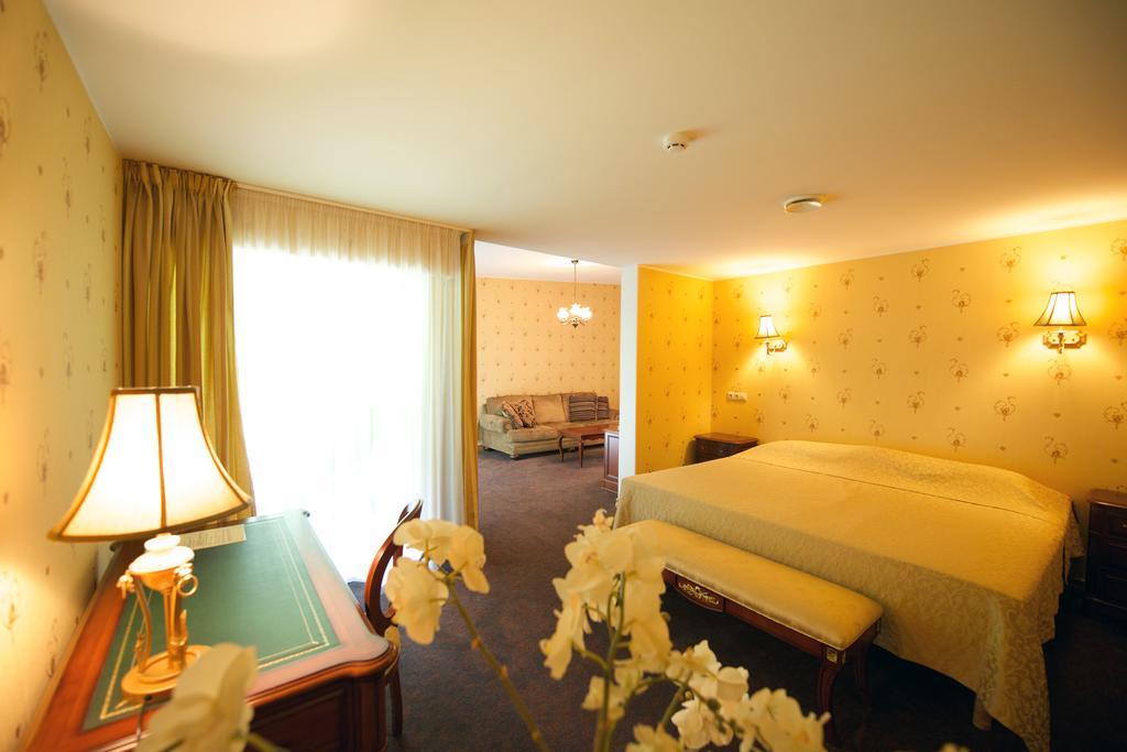 Villa Hotel Theresa Rakvere Cameră foto
